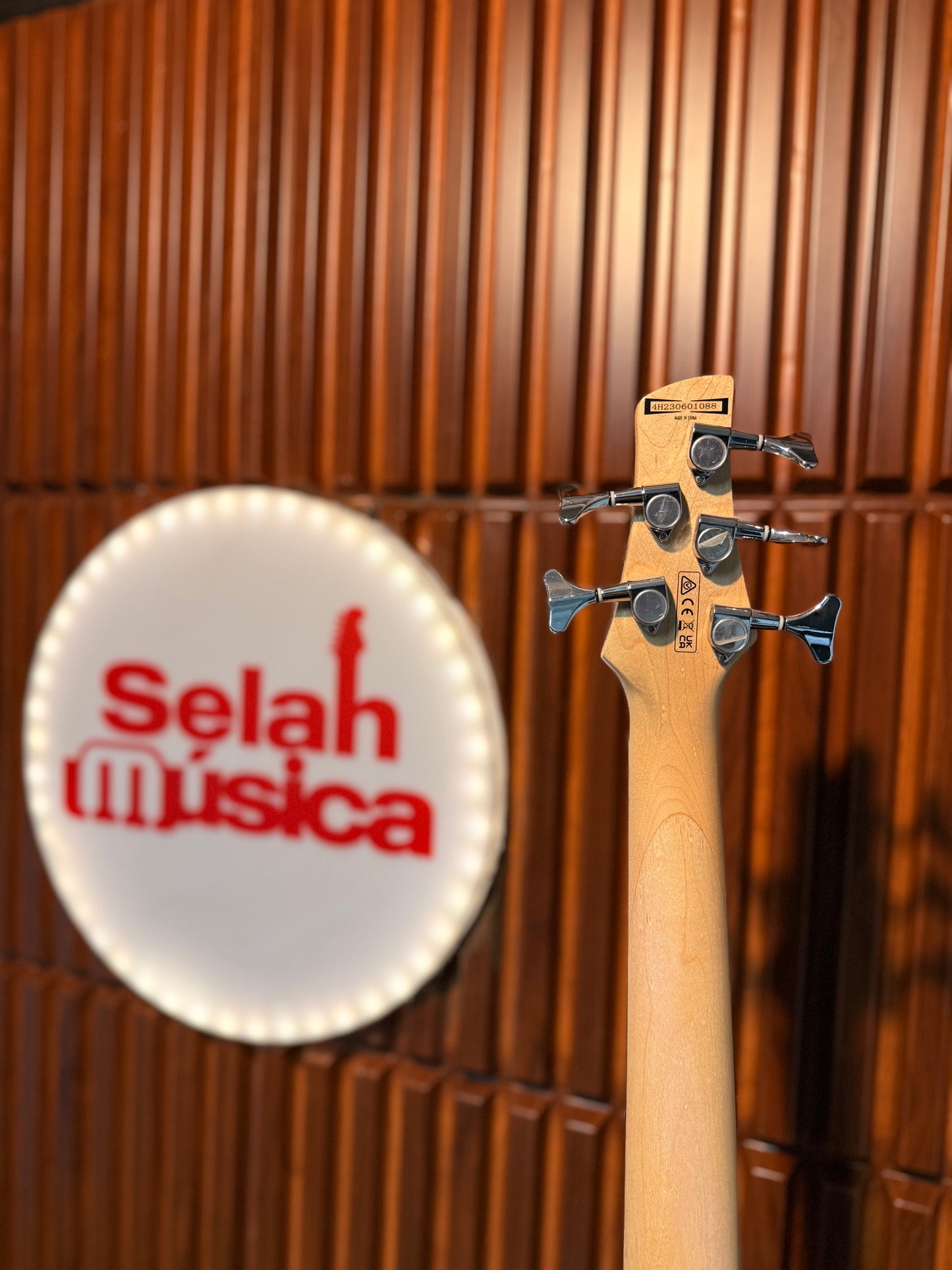 Bajo Eléctrico Ibanez GSR185 – Jewel Blue