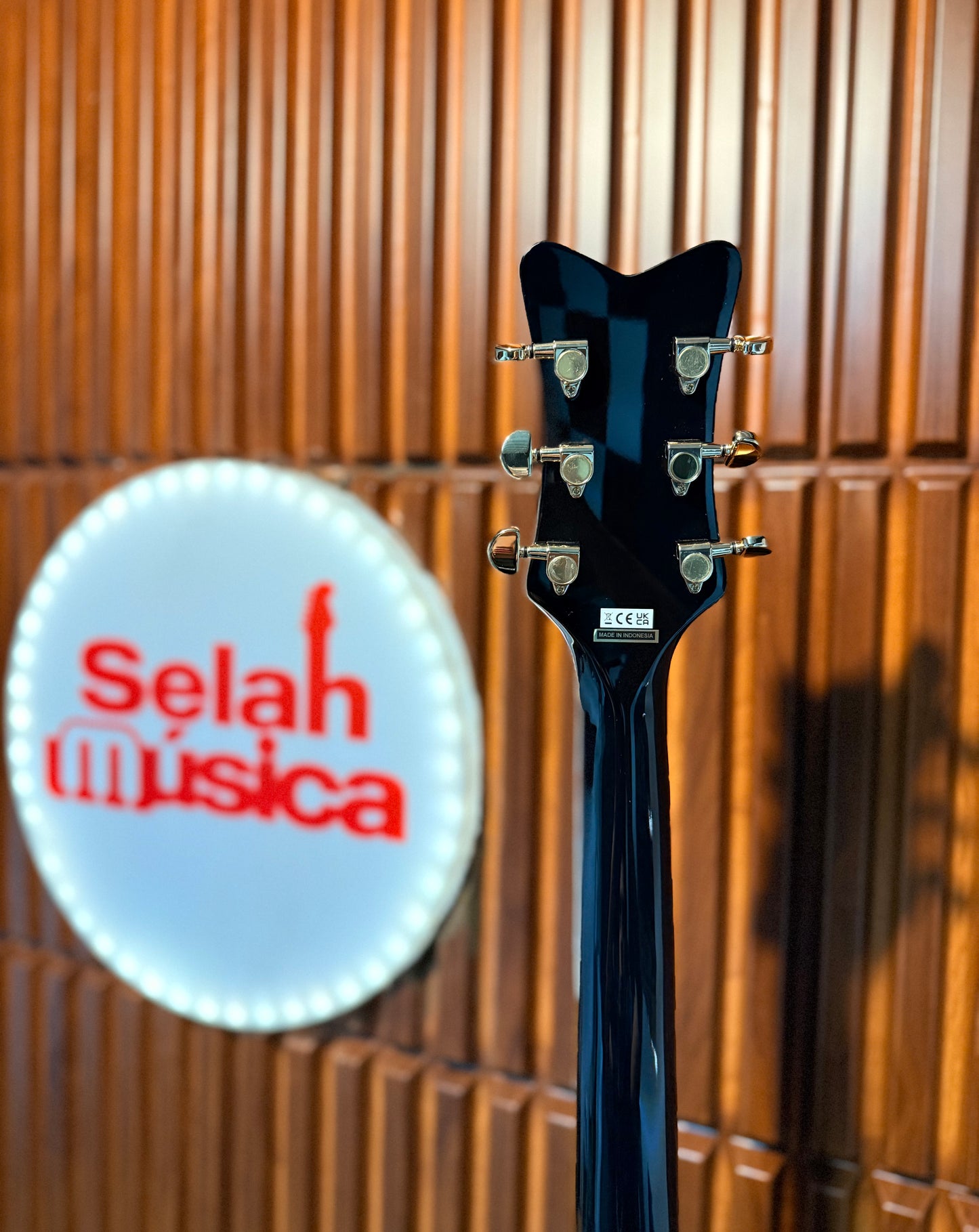 Guitarra electroacústica Gretsch G5022CBFE Rancher Falcon – Black