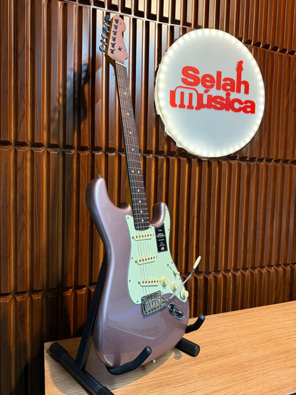 Guitarra Fender American Professional II Limited Edition Stratocaster Burgundy Mist Metallic