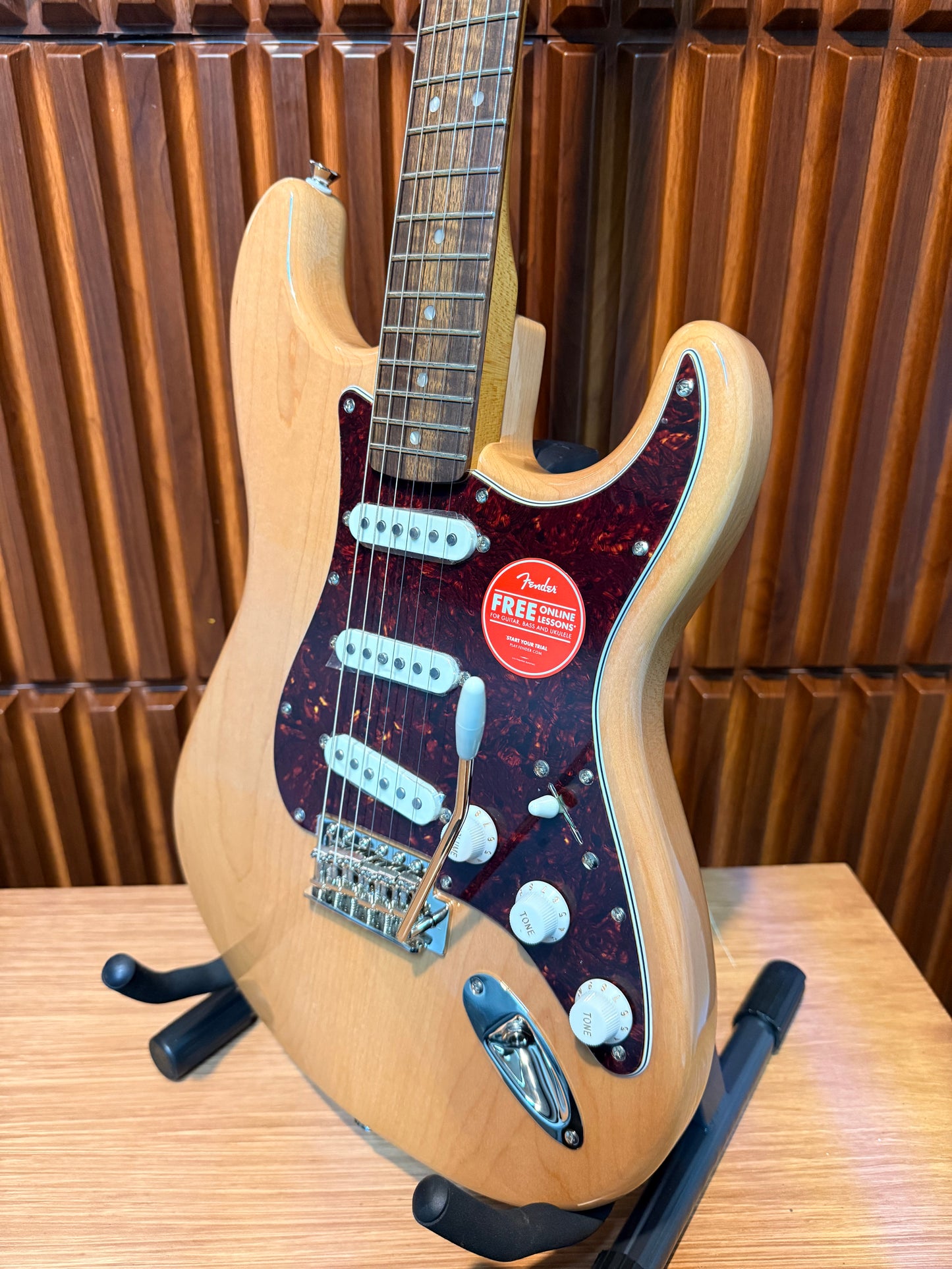 Guitarra Squier Classic Vibe ’70s Stratocaster Natural Finish