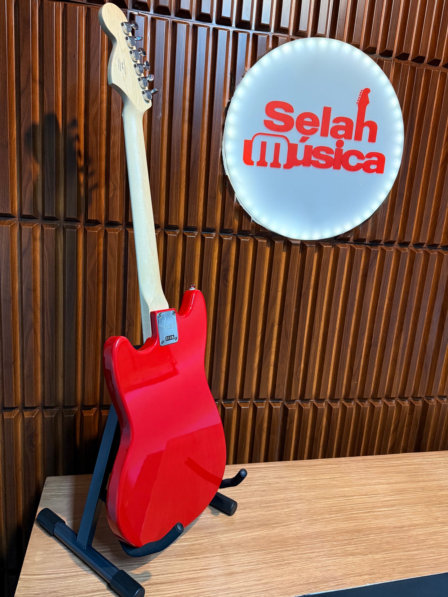 Guitarra Squier Sonic Mustang Torino Red