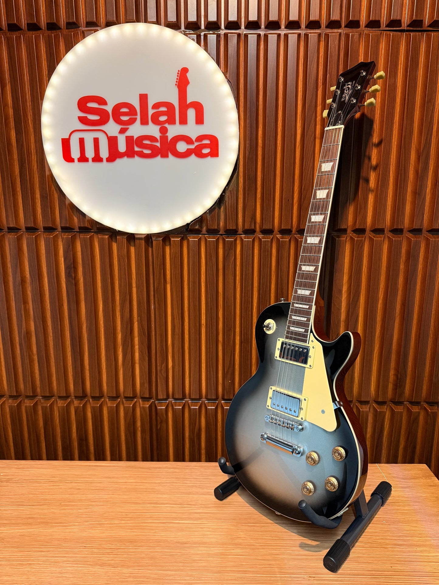 Guitarra Jet JL-500 silverburst