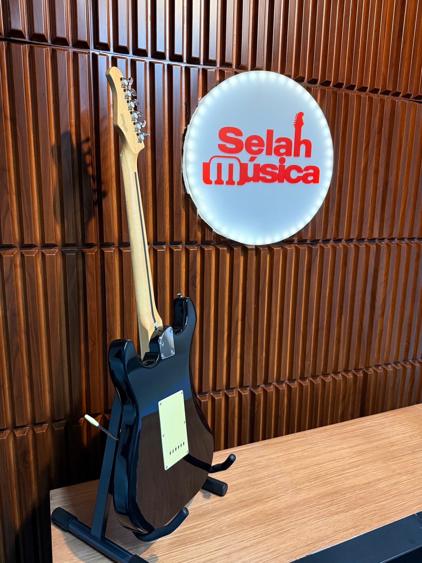 Guitarra Stagg Vintage Series SES-55 Black Finish