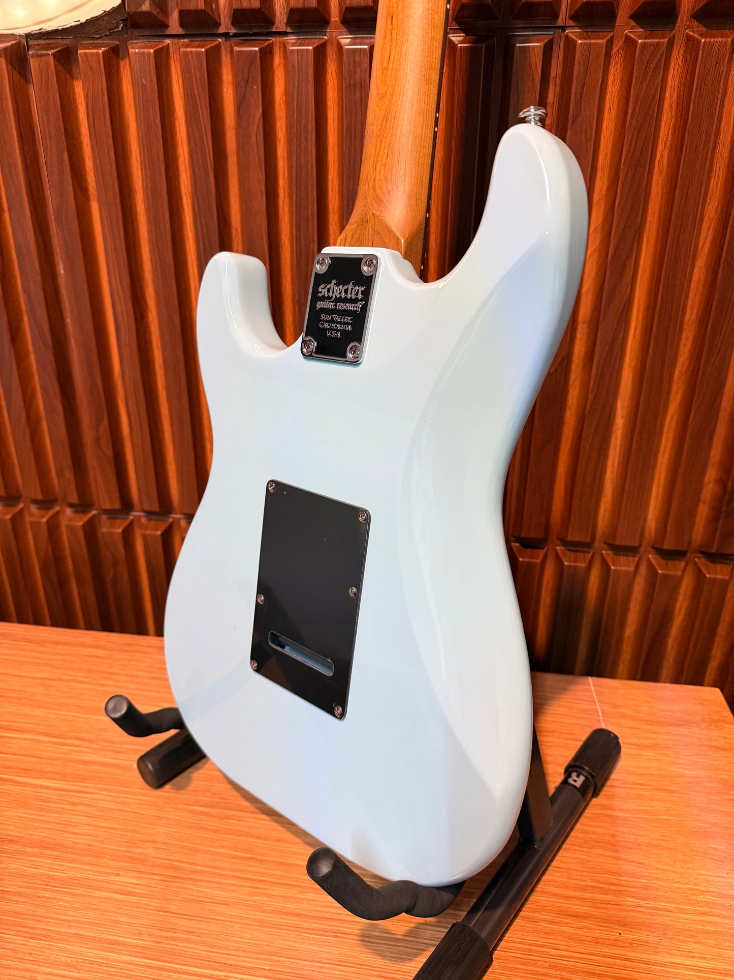 Guitarra Schecter Nick Johnston Stratocaster Atomic Frost