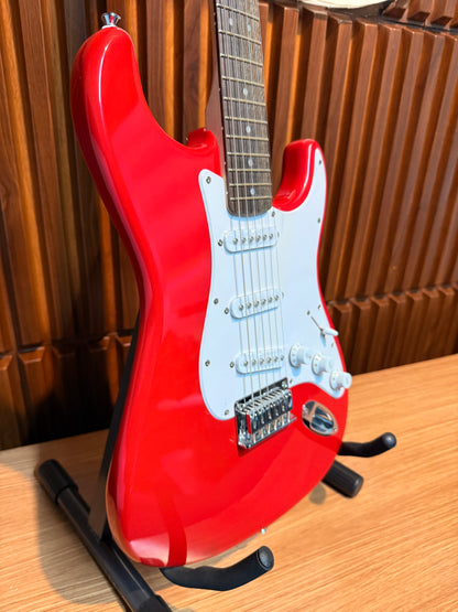 Guitarra Squier Sonic Stratocaster – Rojo