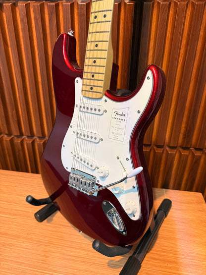 Guitarra Fender Standard Stratocaster – Candy Cola