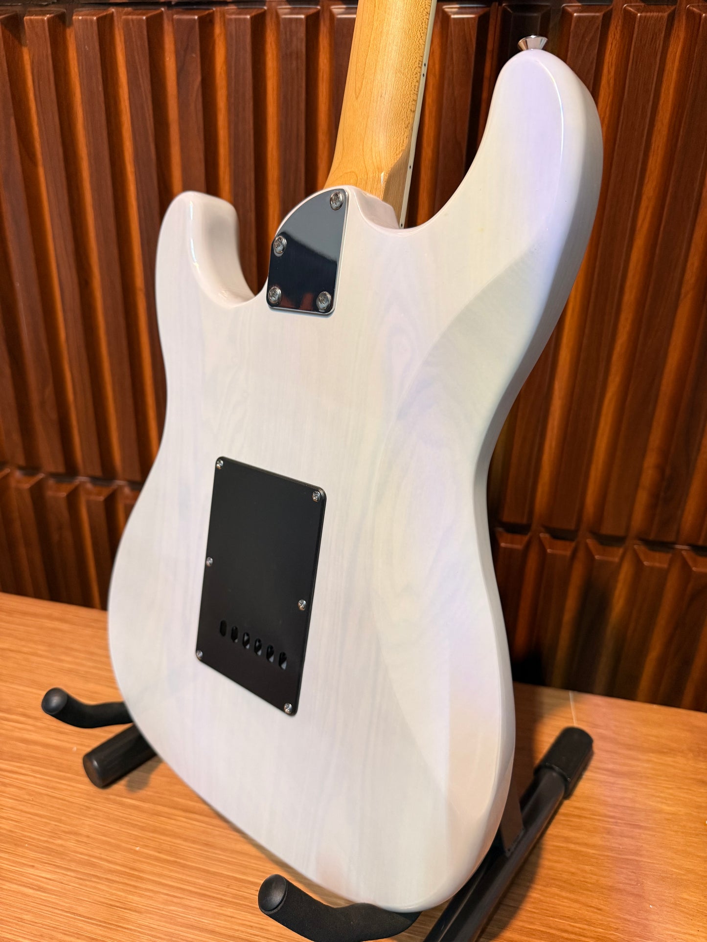 Guitarra Stagg SES-60 – white blonde