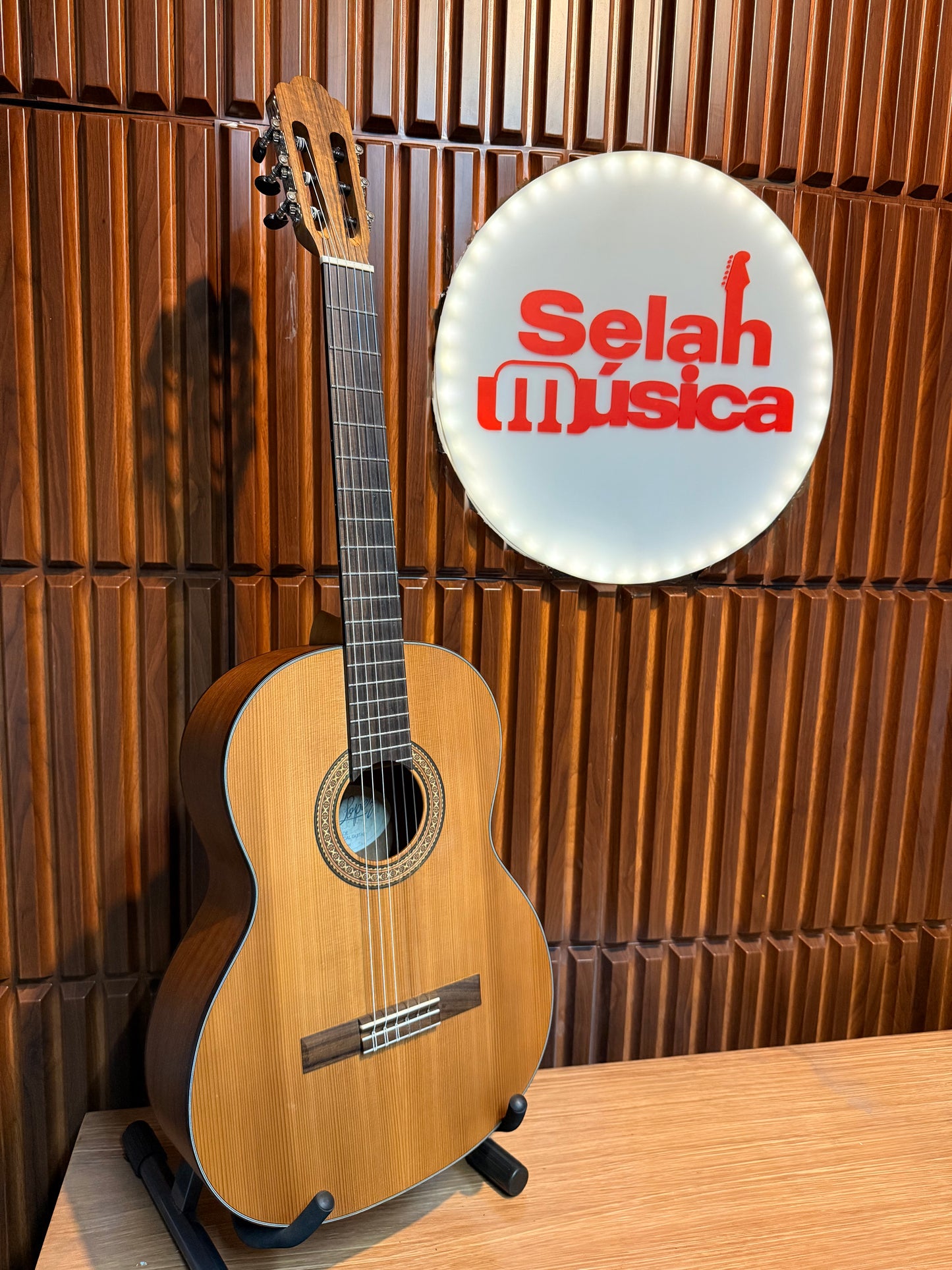 Guitarra acústica Ángel López Graciano CM