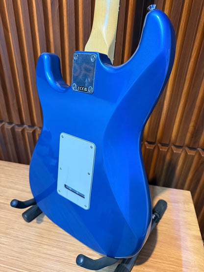Guitarra Eléctrica Fender Standard Stratocaster Aqua Marine Metallic