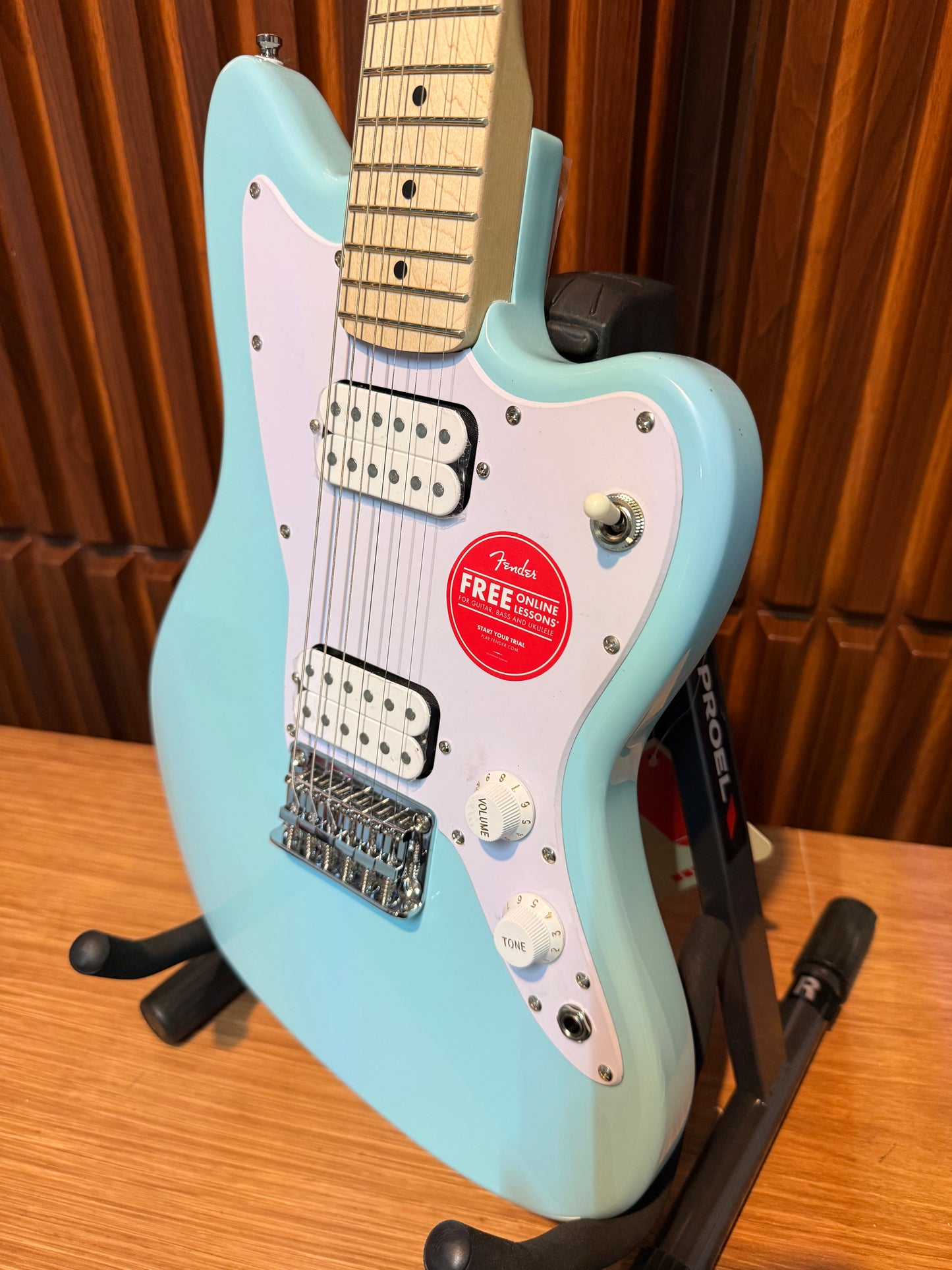 Guitarra Eléctrica Squier Mini Jazzmaster HH Daphne Blue