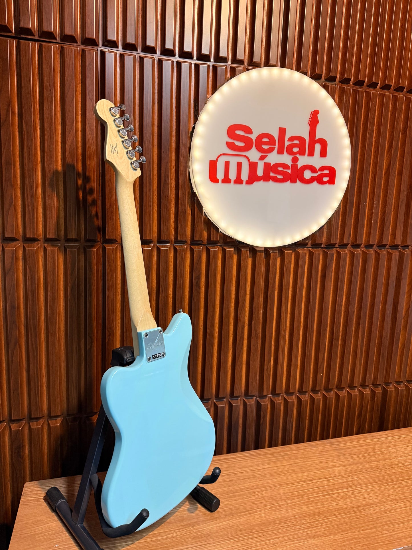 Guitarra Eléctrica Squier Mini Jazzmaster HH Daphne Blue