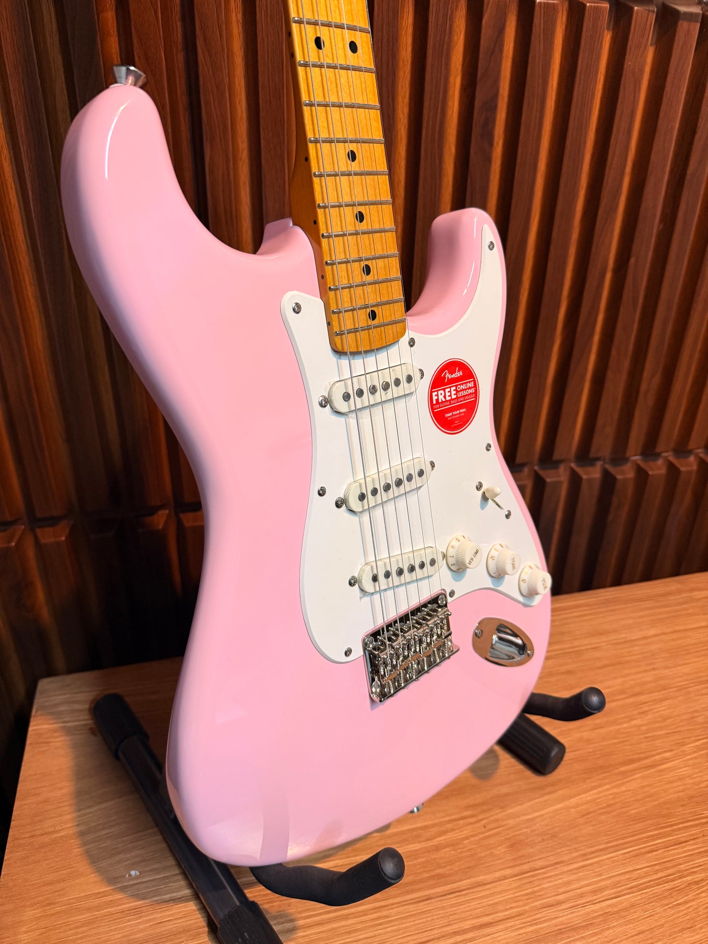 Guitarra Eléctrica Squier Classic Vibe '50s Stratocaster HT Shell Pink