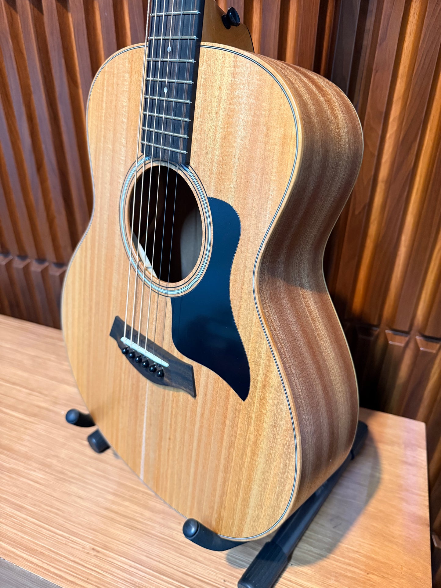 Guitarra Electroacústica Taylor GS Mini-e Mahogany