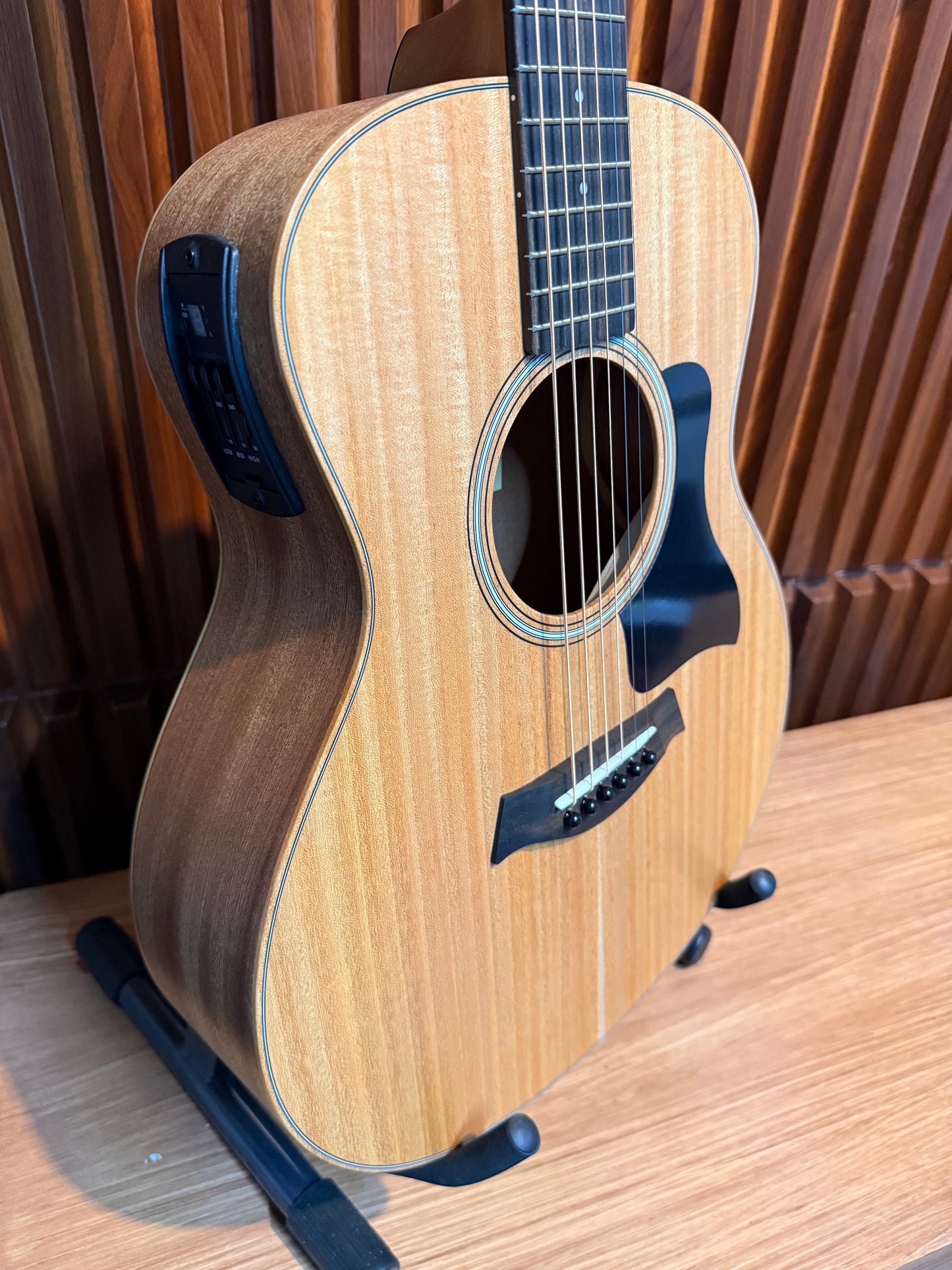Guitarra Electroacústica Taylor GS Mini-e Mahogany