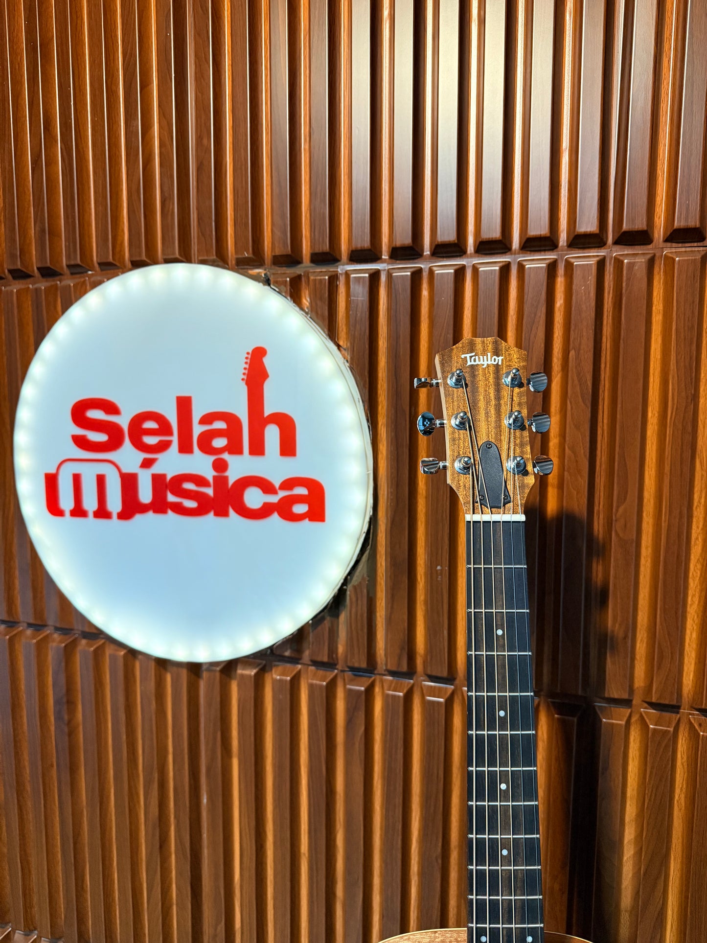 Guitarra Electroacústica Taylor GS Mini-e Mahogany