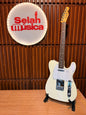 Guitarra Eléctrica Fender Standard Telecaster Blanca