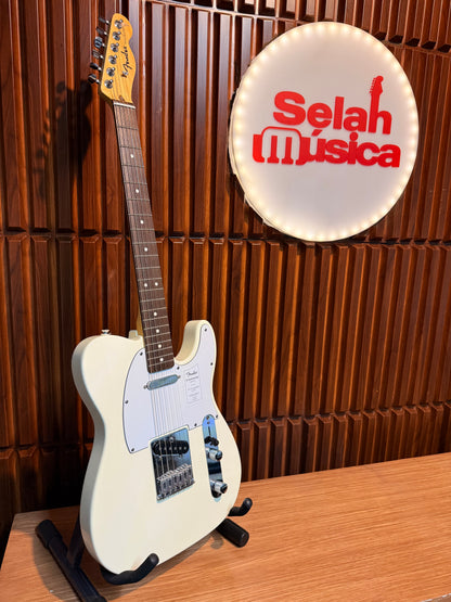 Guitarra Eléctrica Fender Standard Telecaster Blanca