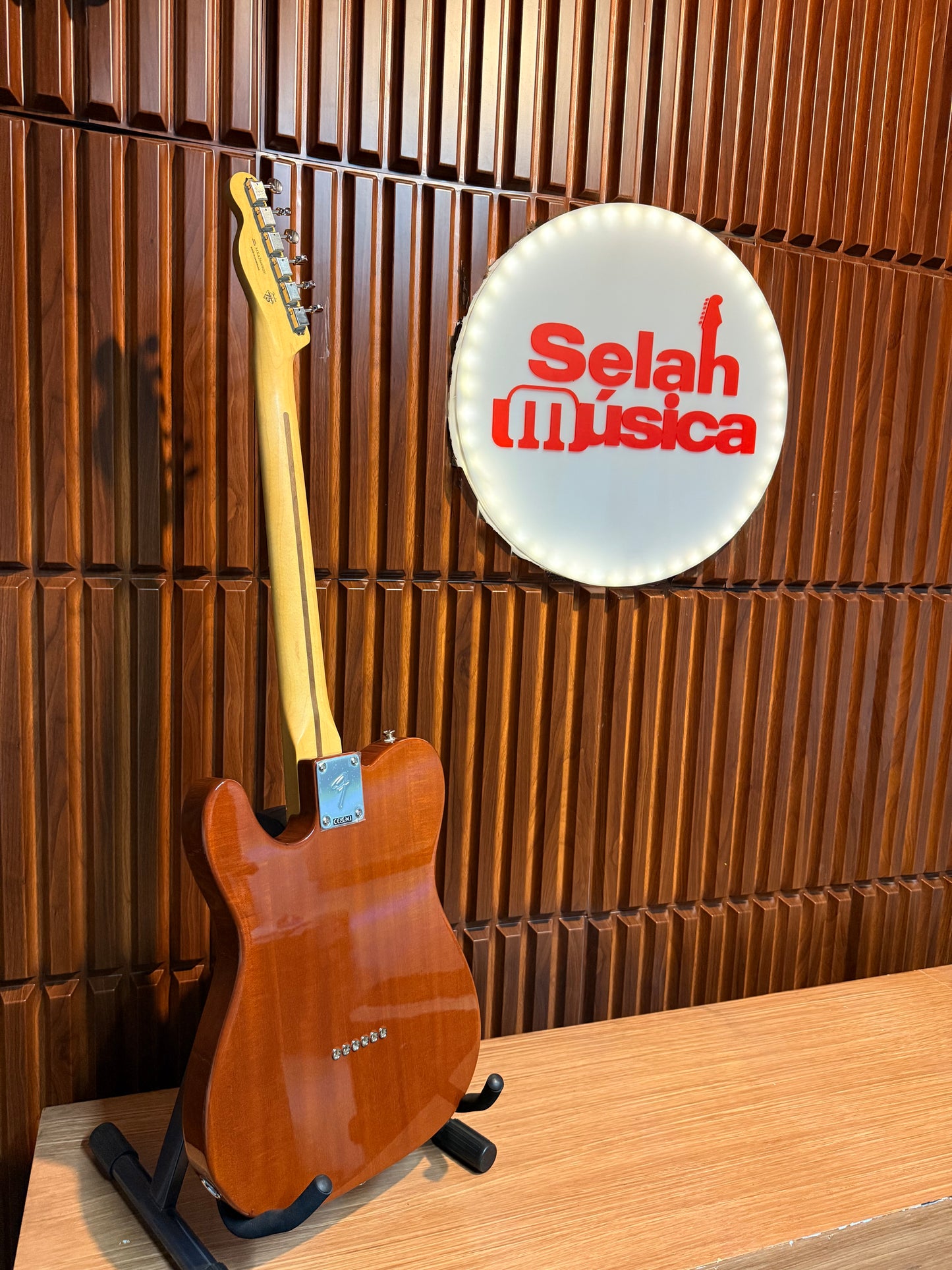 Guitarra Eléctrica Fender Player II Telecaster Mocha