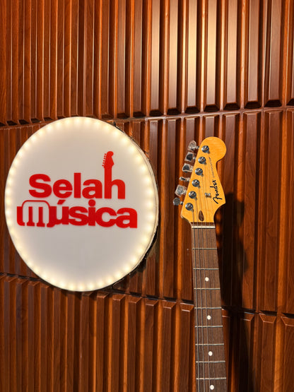 Guitarra Eléctrica Fender Standard Stratocaster 3-Color Sunburst