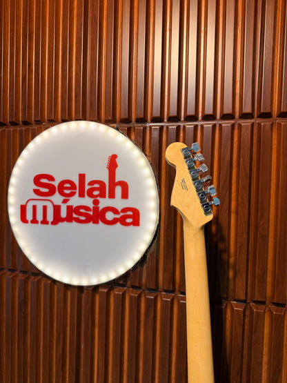 Guitarra Eléctrica Fender Standard Stratocaster 3-Color Sunburst