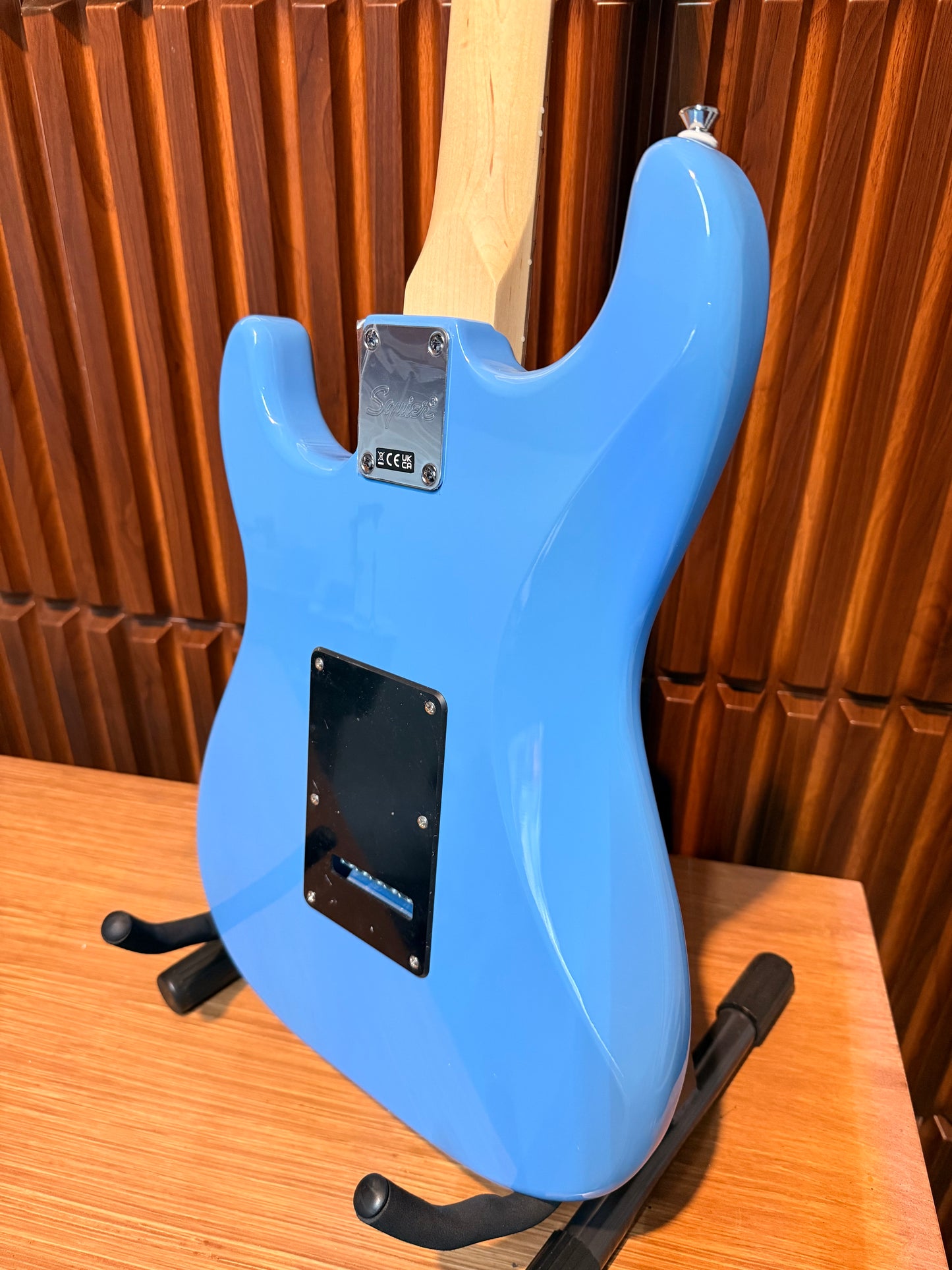 Guitarra Eléctrica Squier Sonic Stratocaster California Blue