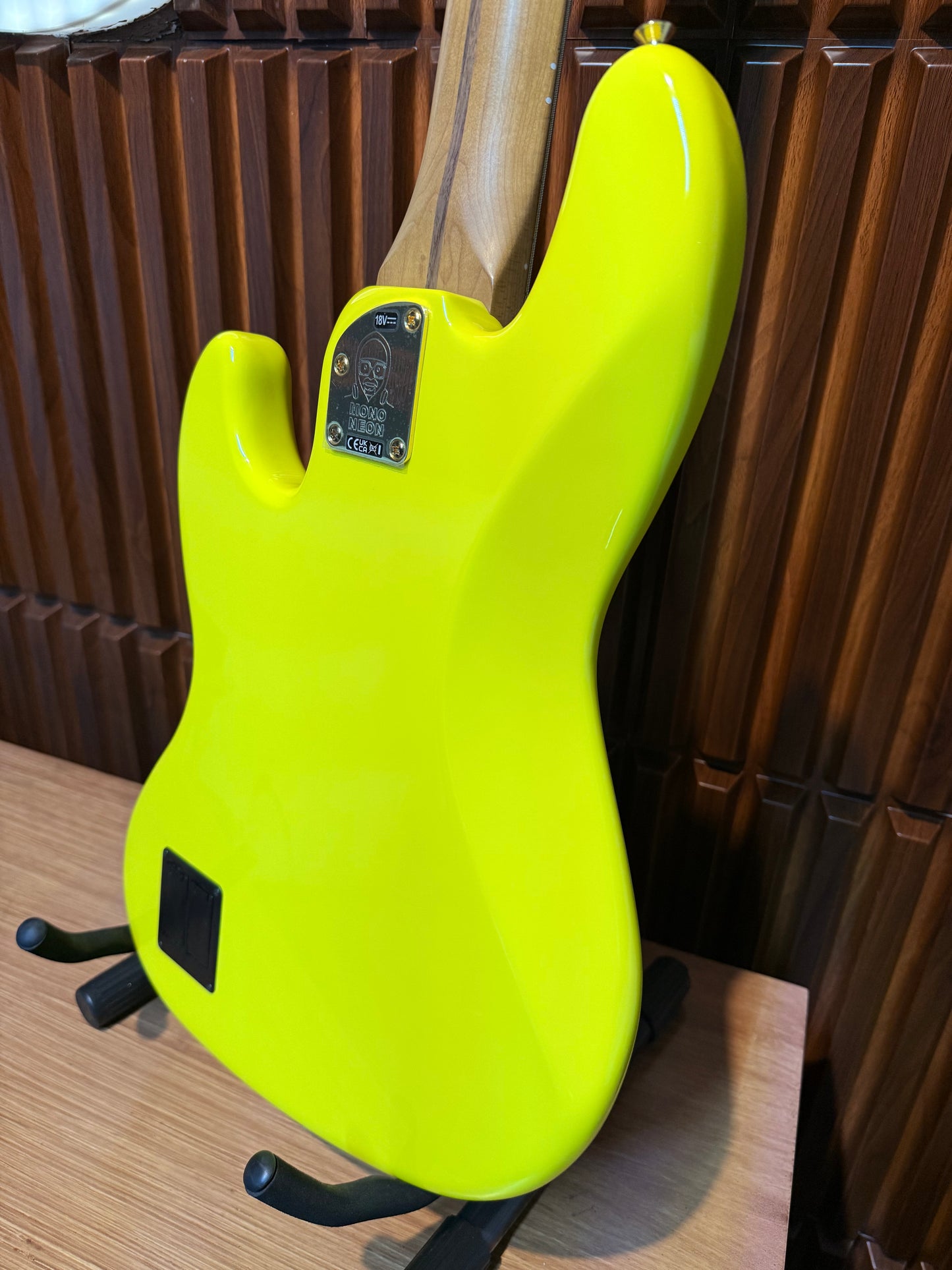 Bajo Eléctrico Fender MonoNeon Jazz Bass V Neon Yellow
