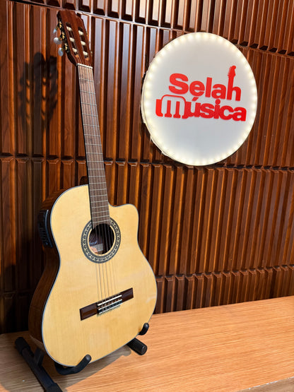 Guitarra Electroacústica La Sevillana UR-6CEQ