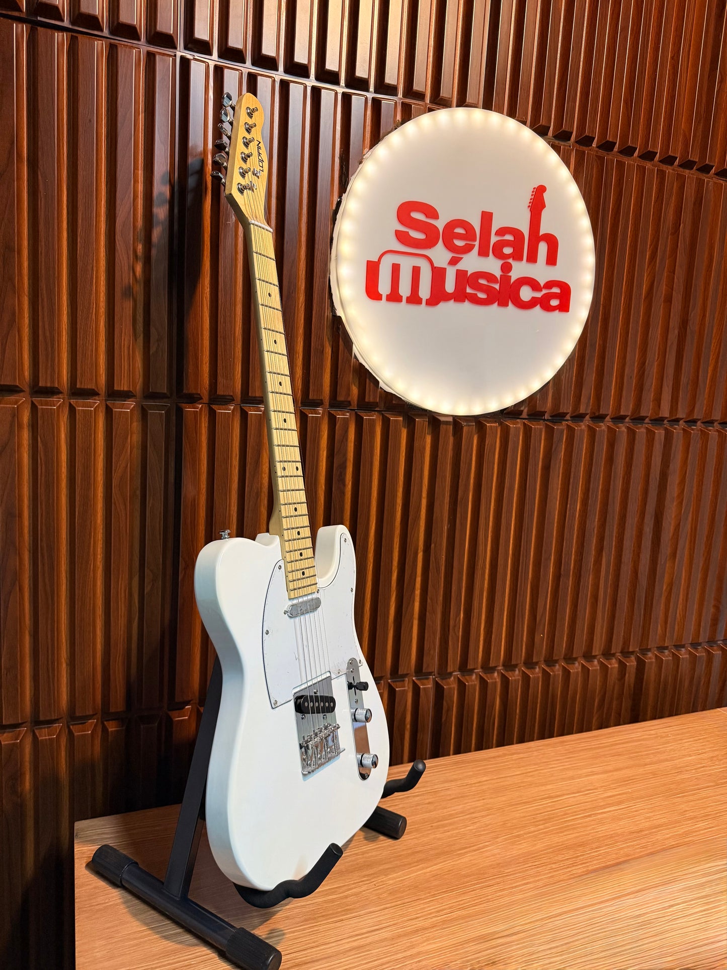 Guitarra Logan L-EG-TT Telecaster