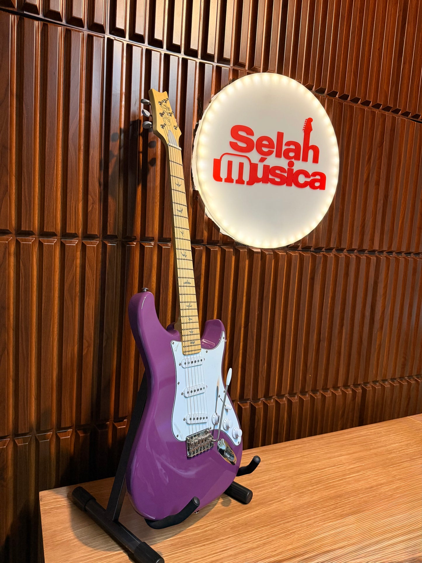 Guitarra  PRS SE Silver Sky Maple Summit Purple
