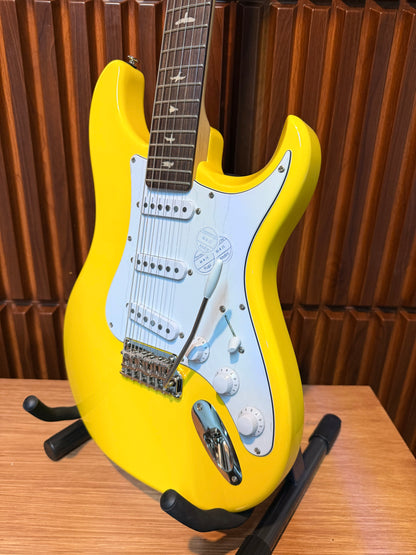 Guitarra PRS SE Silver Sky Dandy Lion