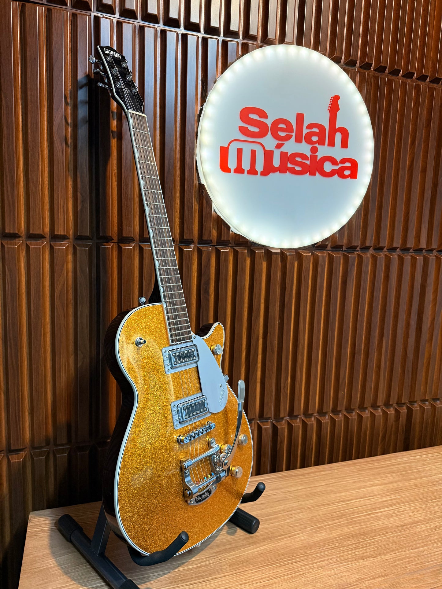 Guitarra Gretsch G5230T Electromatic Jet FT Gold Sparkle