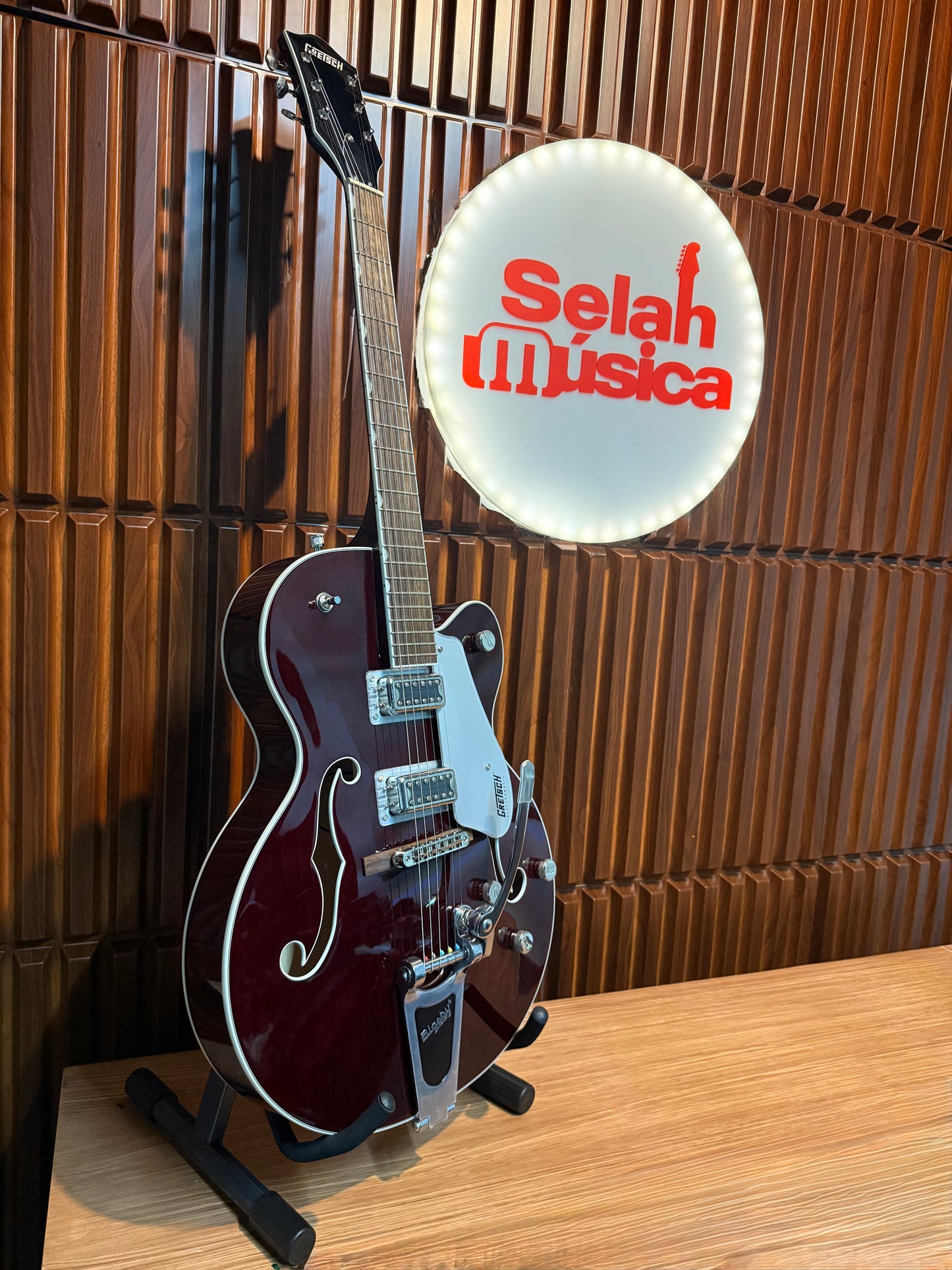Guitarra Gretsch G5420T Electromatic Classic Hollow Body Walnut