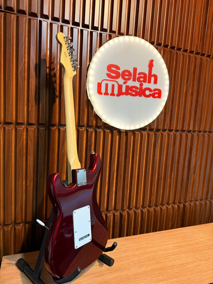 Guitarra Fender Standard Stratocaster – Candy Cola