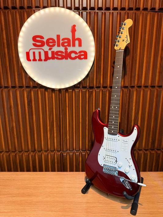 Guitarra  Fender Standard Stratocaster HSS – Candy Cola