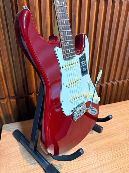 Guitarra Fender Player II Stratocaster – Transparent Cherry Burst