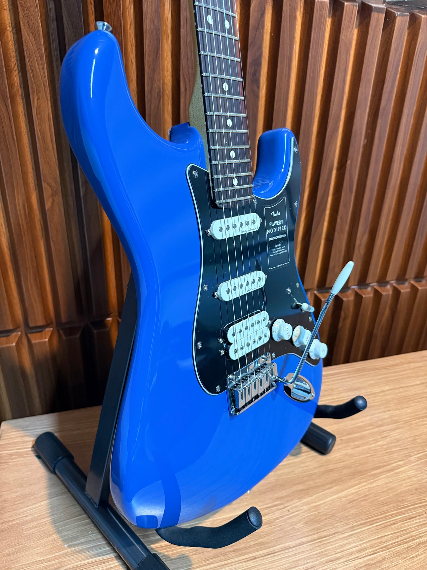Guitarra Fender Player II Modified Stratocaster HSS – Electric Blue