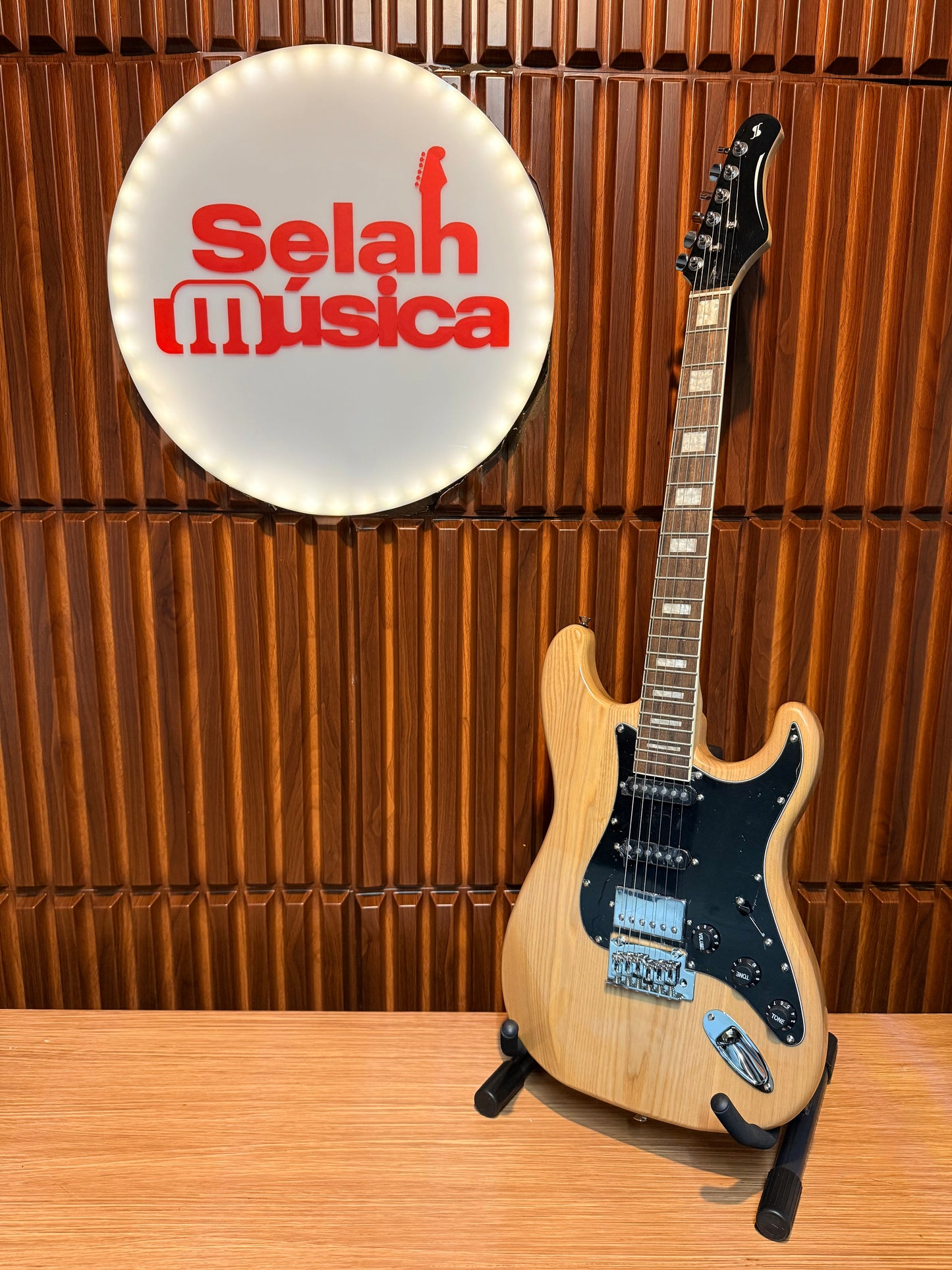 Guitarra Stagg SES-60 NAT – Natural