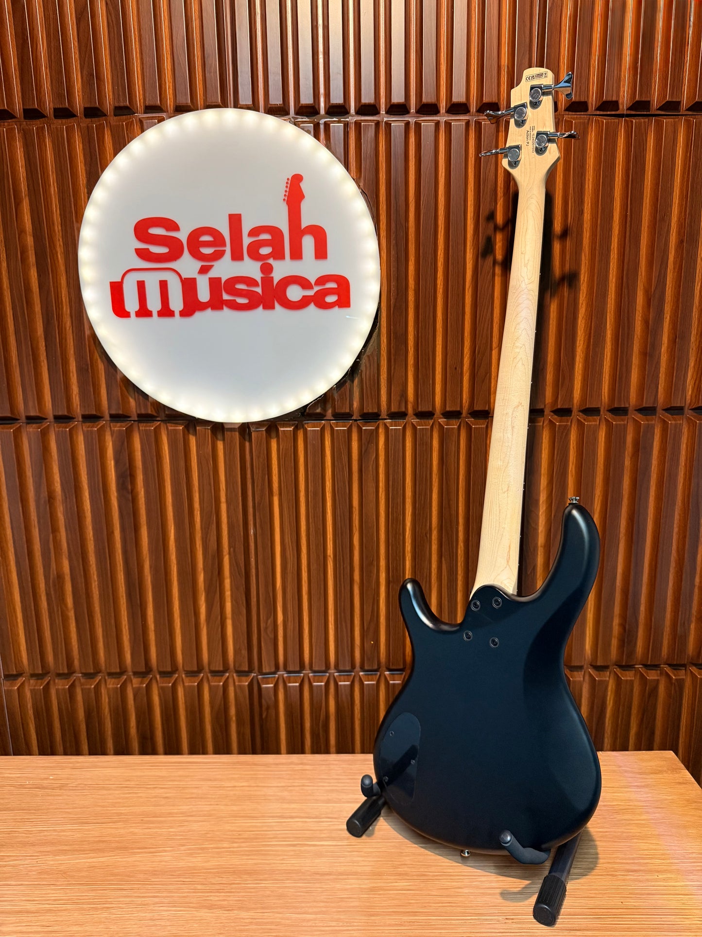 Bajo Eléctrico Cort Action PJ – Open Pore Black