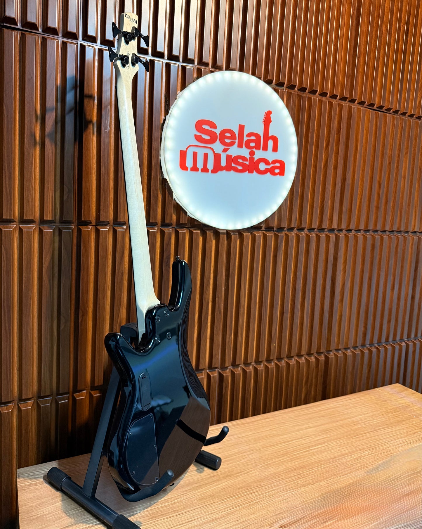Bajo Eléctrico Ibanez GSR280QA – Transparent Yellow Sunburst