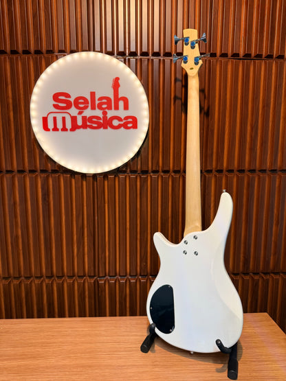 Bajo Eléctrico Logan LEB-4C-2WH 4 Cuerdas – White