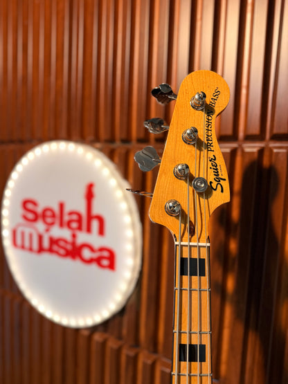 Bajo Eléctrico Squier Classic Vibe ‘70s Precision Bass 4 Cuerdas – Walnut
