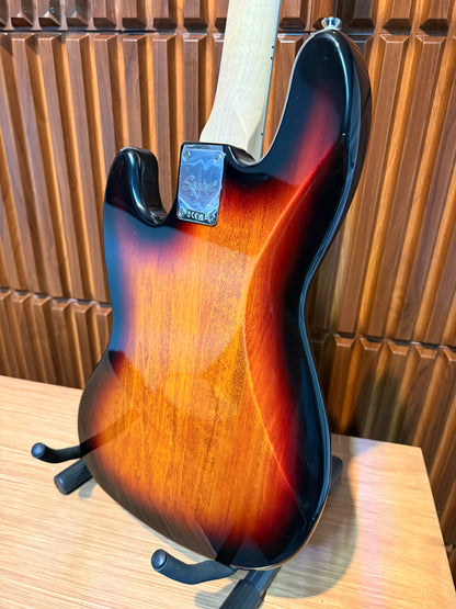 Bajo Eléctrico Squier Affinity Jazz Bass 4 Cuerdas – 3-Color Sunburst