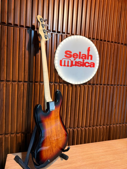 Bajo Eléctrico Squier Affinity Jazz Bass 4 Cuerdas – 3-Color Sunburst