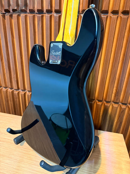 Bajo eléctrico Squier Classic Vibe ‘70s Jazz Bass V – Black