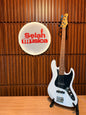 Bajo Eléctrico Stagg Standard “J” 4 Cuerdas – White Blonde