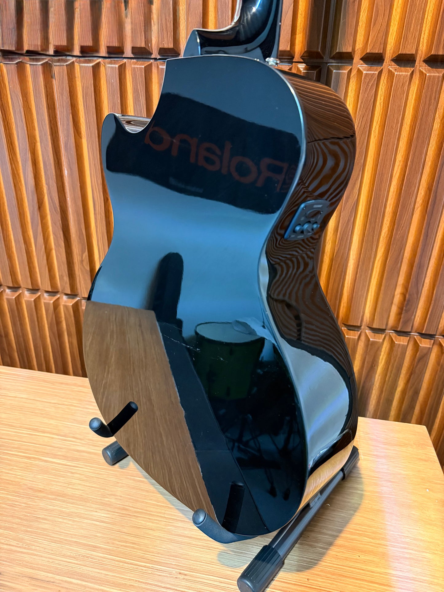 Bajo electroacústico Fender CB-60SCE – Negro