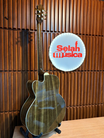 Bajo electroacústico activo La Sevillana B-1005CEQ 5 cuerdas