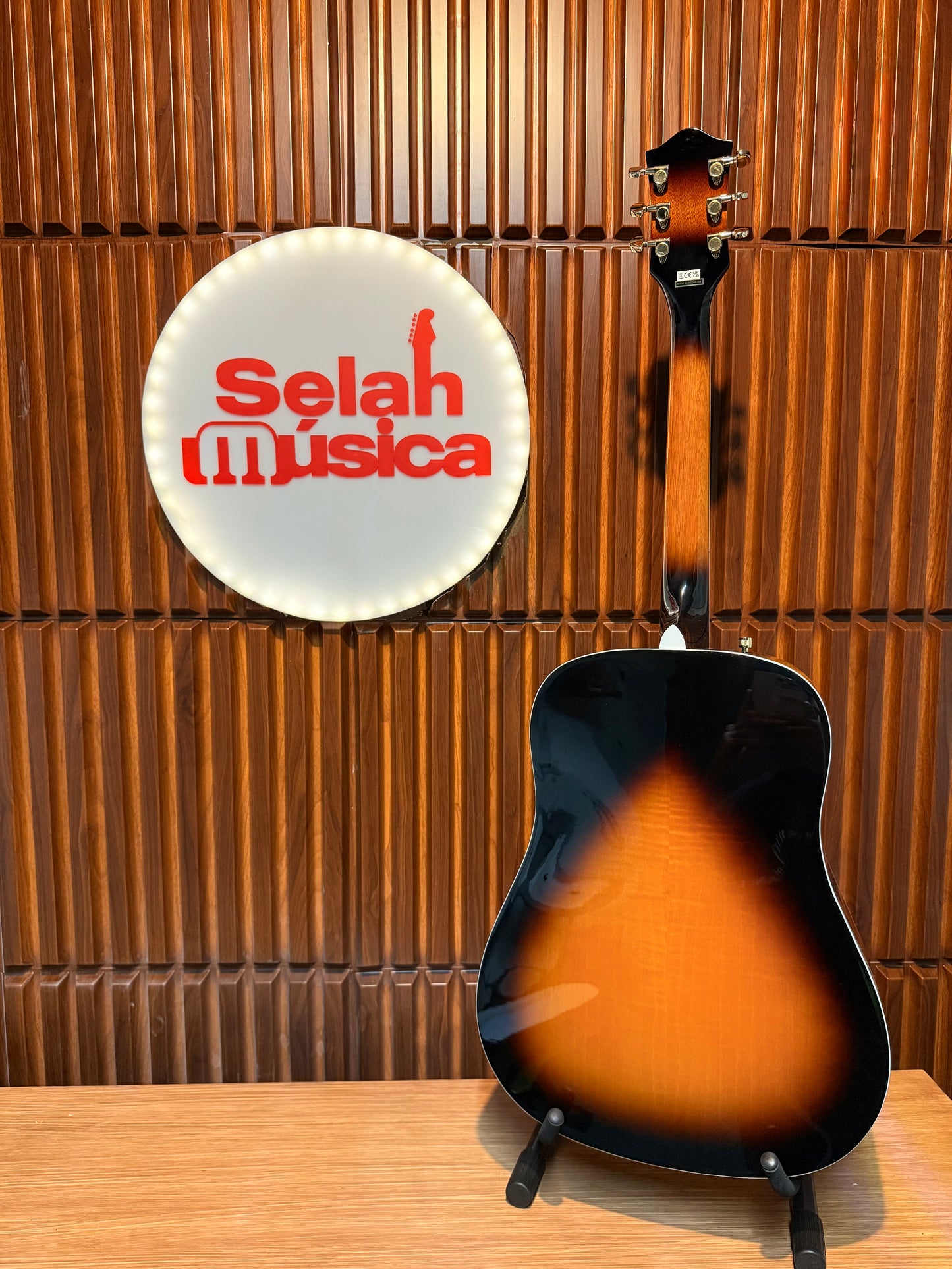 Guitarra electroacústica Gretsch G5031FT Rancher Dreadnought – Sunburst