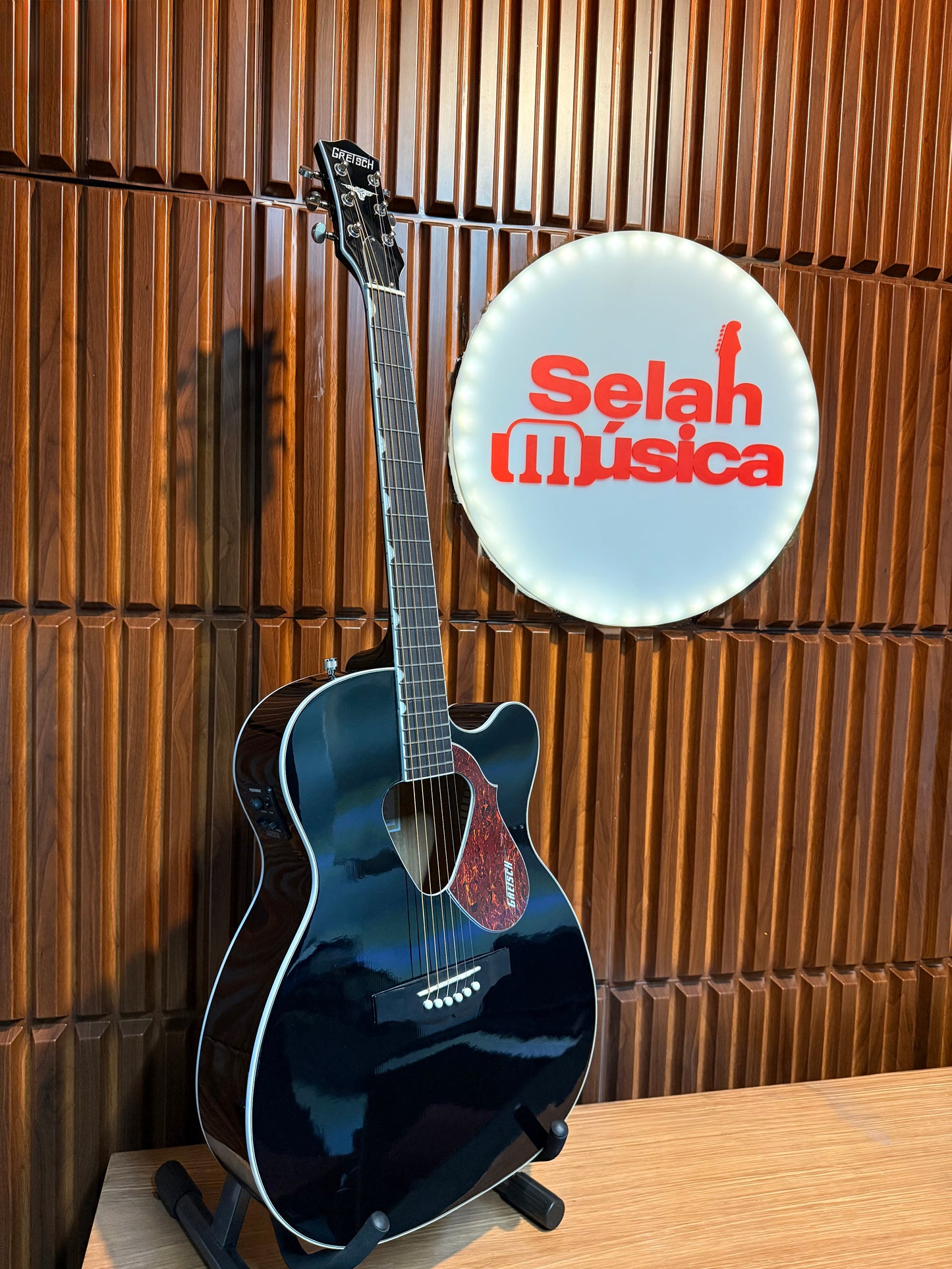 Guitarra electroacústica Gretsch G5013CE Rancher Jr. Cutaway – Black