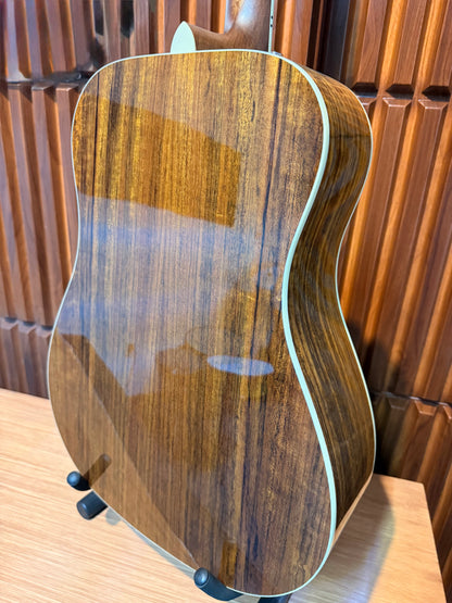 Guitarra electroacústica Fender King Vintage – Aged Natural
